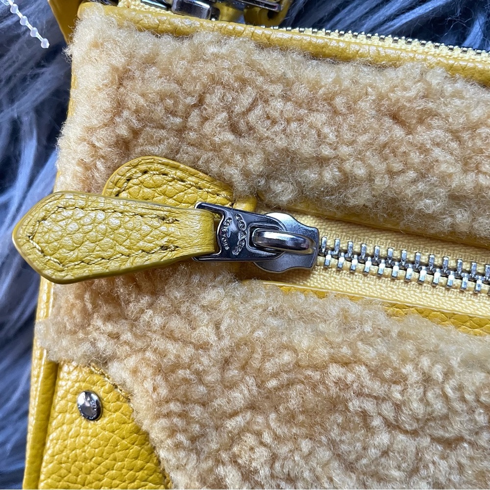 COACH ryder shearling crossbody bag - Picture 4 of 14